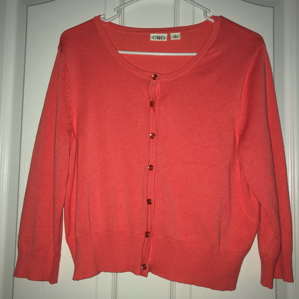 Sweater (3/4’s sleeves)